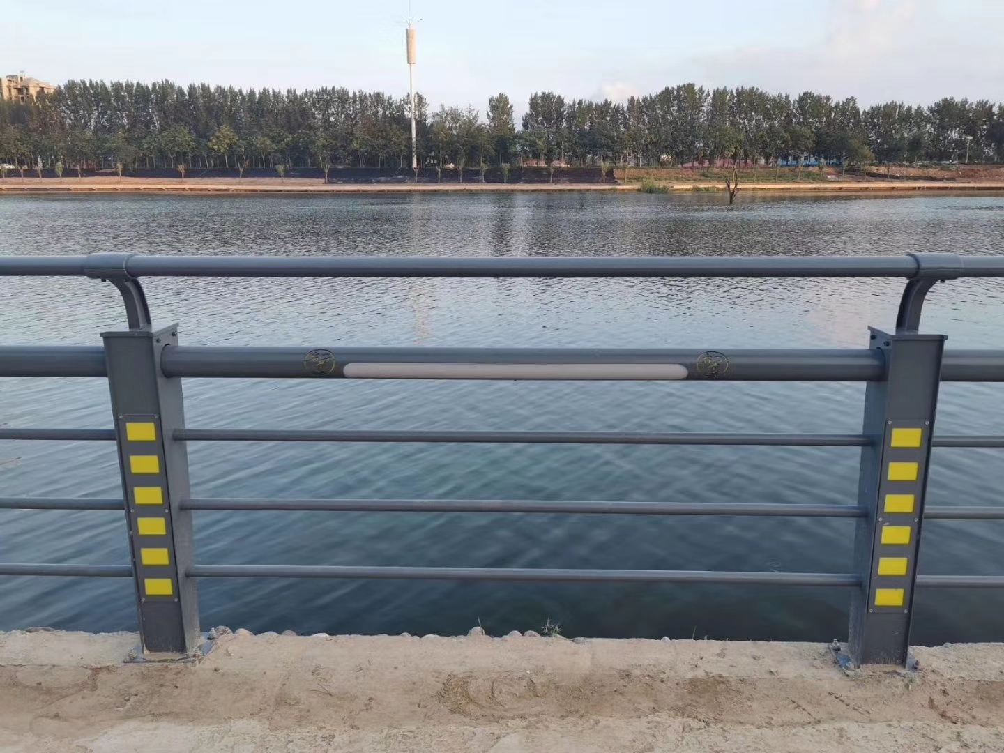 河道护栏056